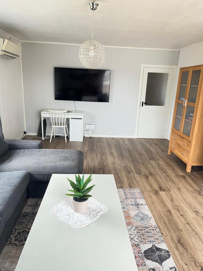 Hus Sentralt I Lofoten Leknes Exterior foto