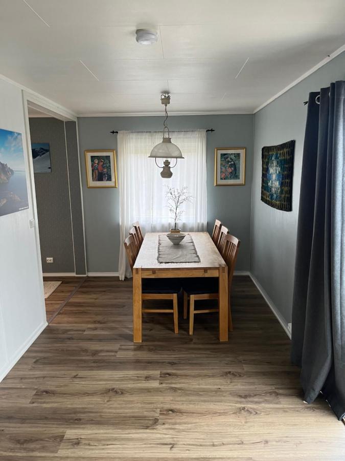 Hus Sentralt I Lofoten Leknes Exterior foto