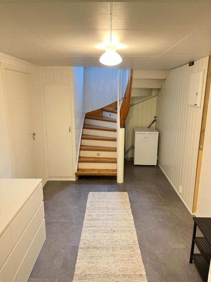 Hus Sentralt I Lofoten Leknes Exterior foto